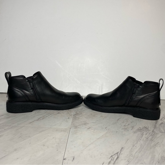 New! Franco Sarto Jellisa Black Faux Leather Bootie 9 1/2 - Picture 4 of 12